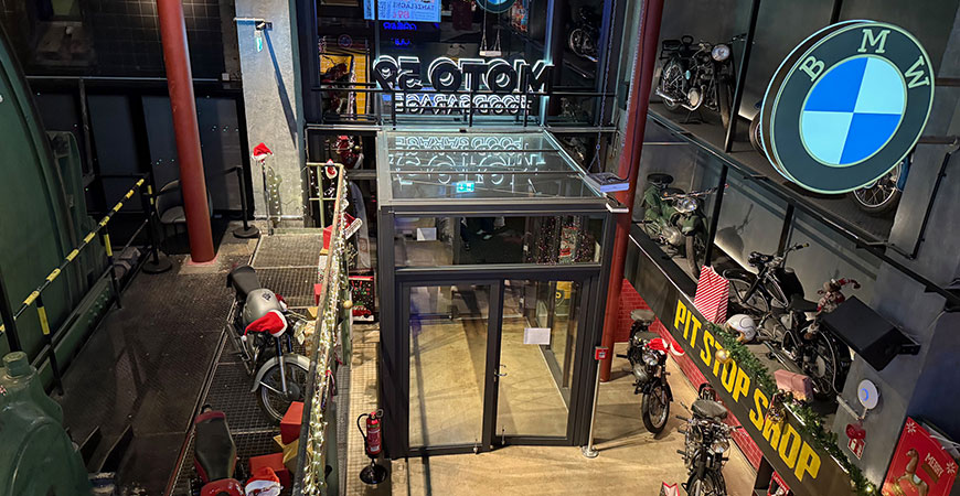 Weihnachtsfeier der Haakshorst Gruppe in der Eventgastronomie Moto59